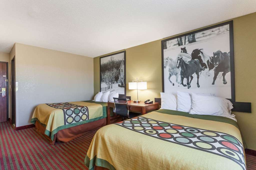 Super 8 By Wyndham East Stroudsburg - Poconos Hotell Rum bild