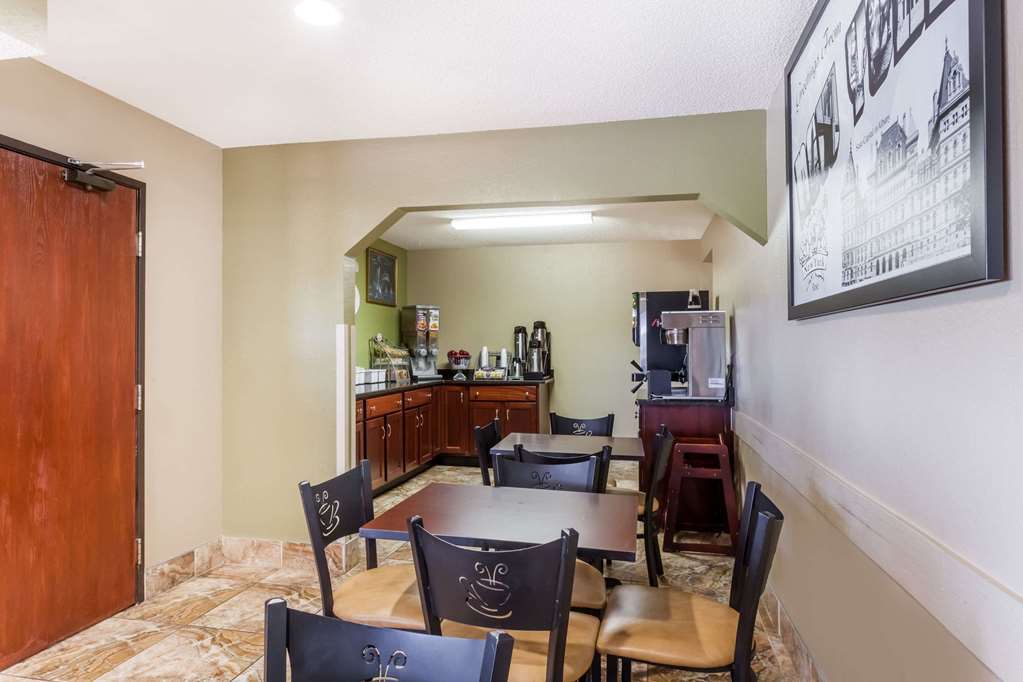 Super 8 By Wyndham East Stroudsburg - Poconos Hotell Bekvämligheter bild